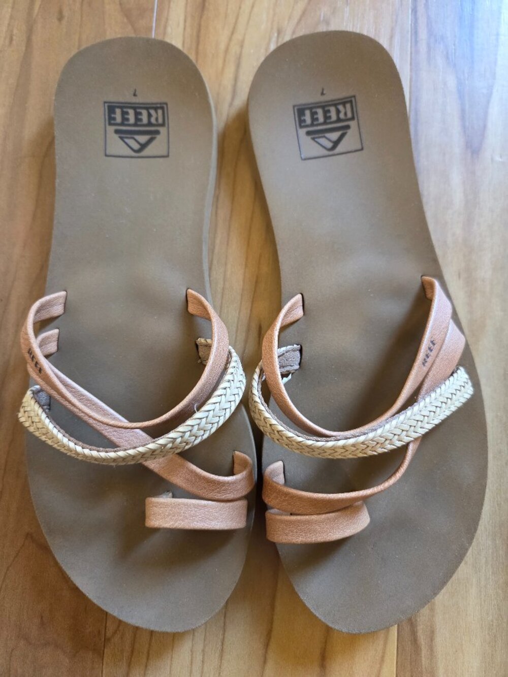Reef Tan Casual Sandals Women's Size 7